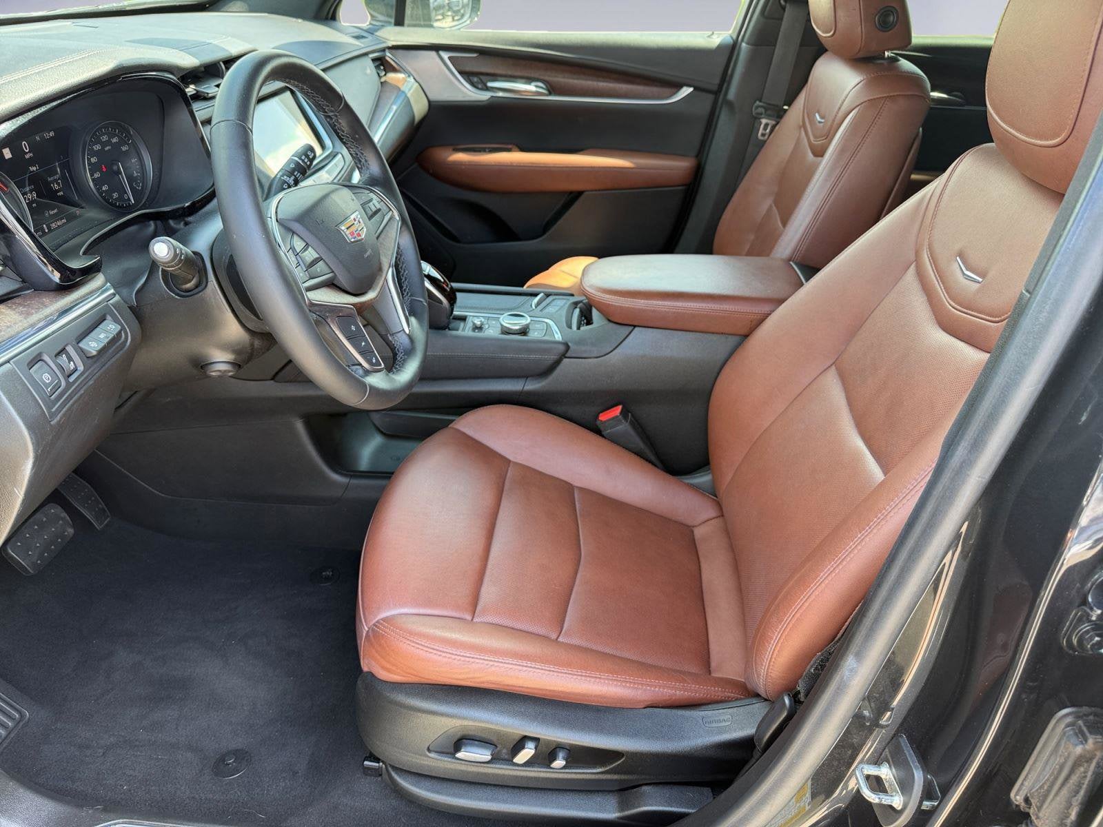 2020 Cadillac XT5 Base