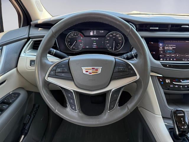 2022 Cadillac XT5 FWD 4dr Premium Luxury