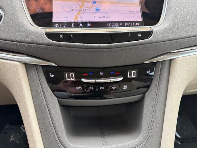 2023 Cadillac XT5 Premium Luxury