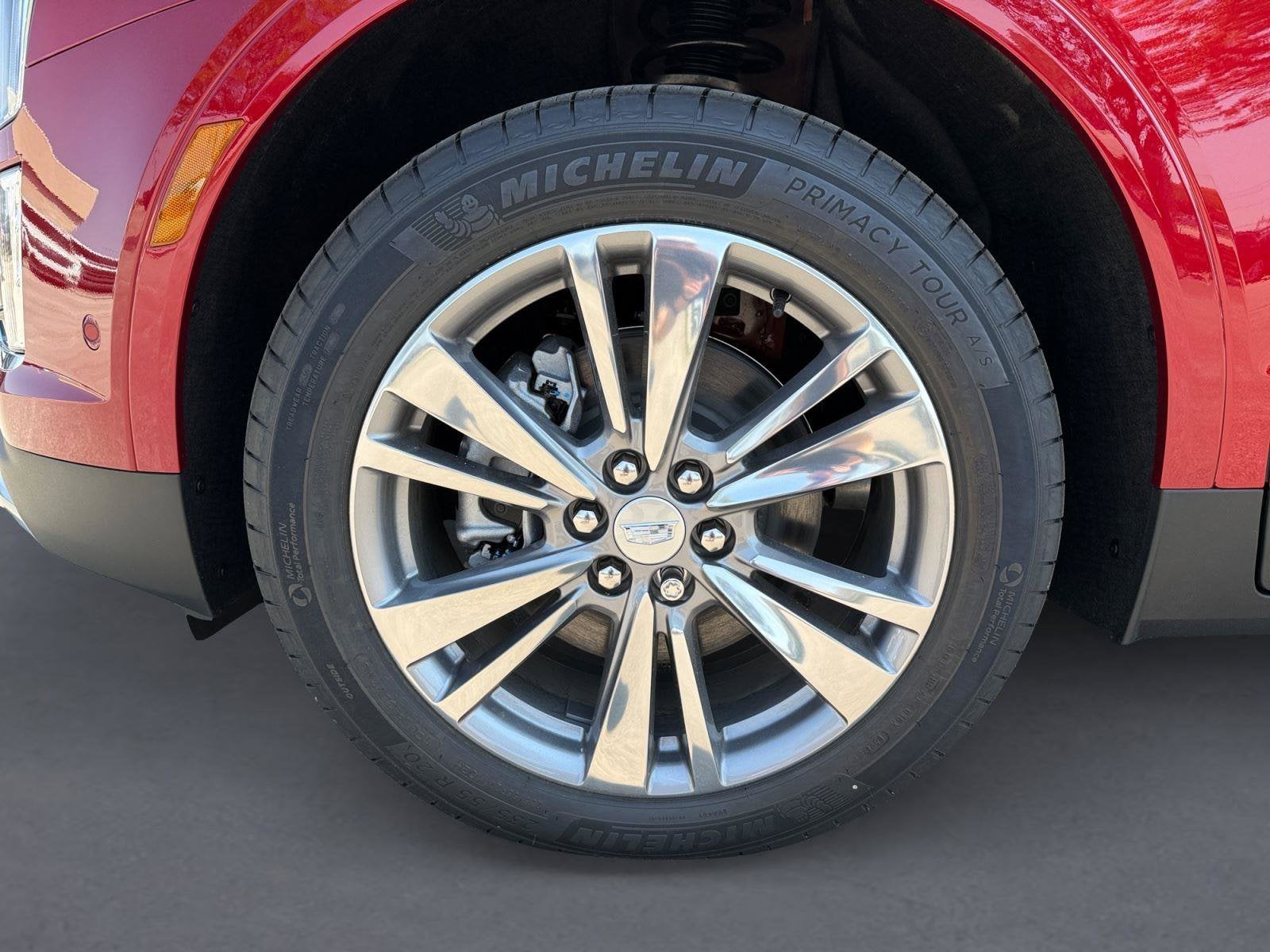 2026 Cadillac XT5 Premium Luxury