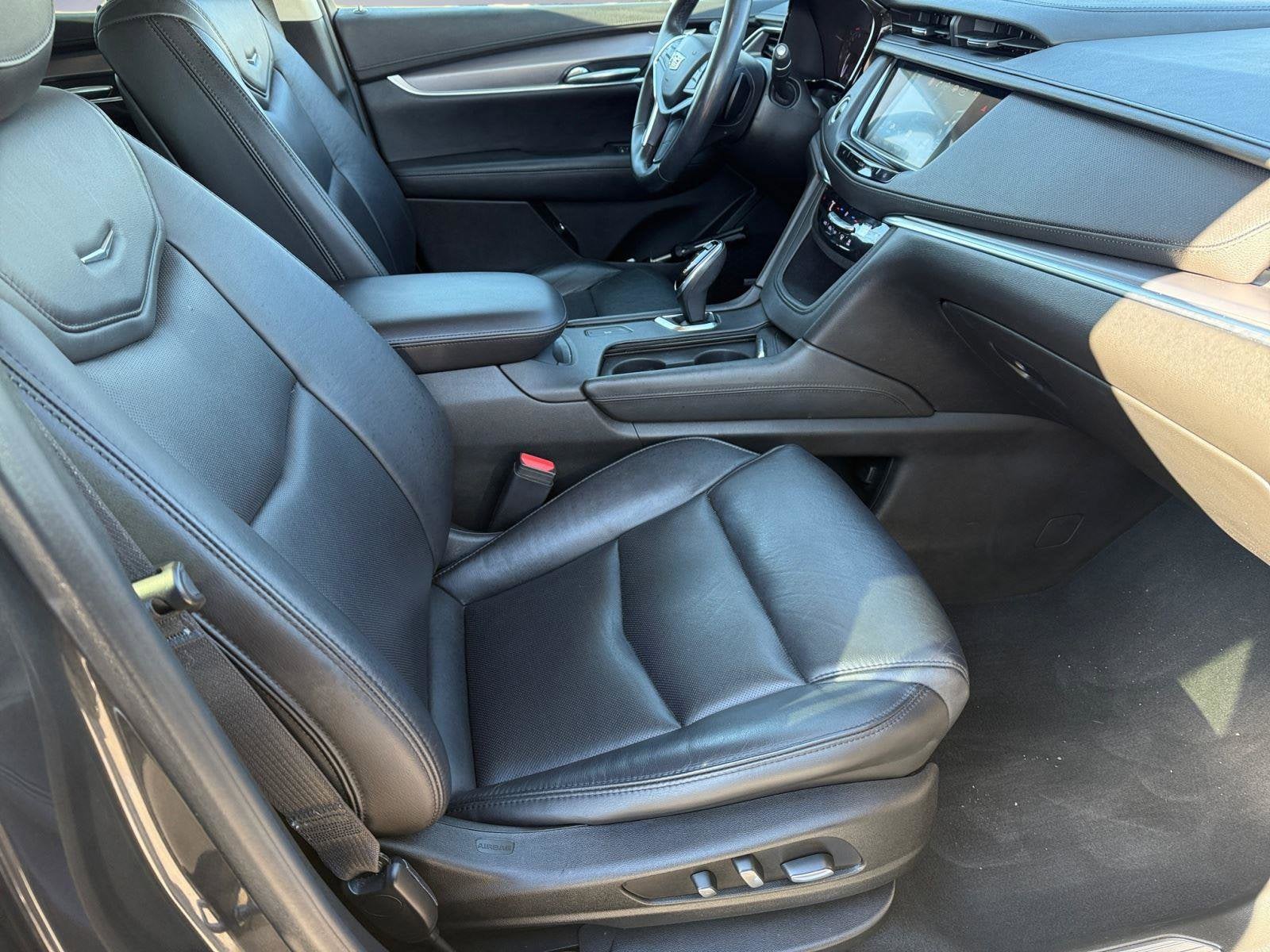 2018 Cadillac XT5 Base