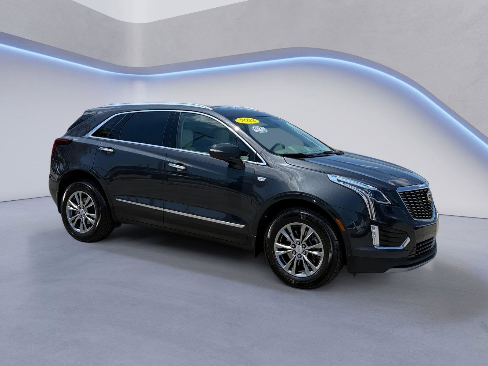 2023 Cadillac XT5 Base
