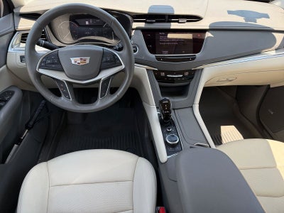 2023 Cadillac XT5 Base