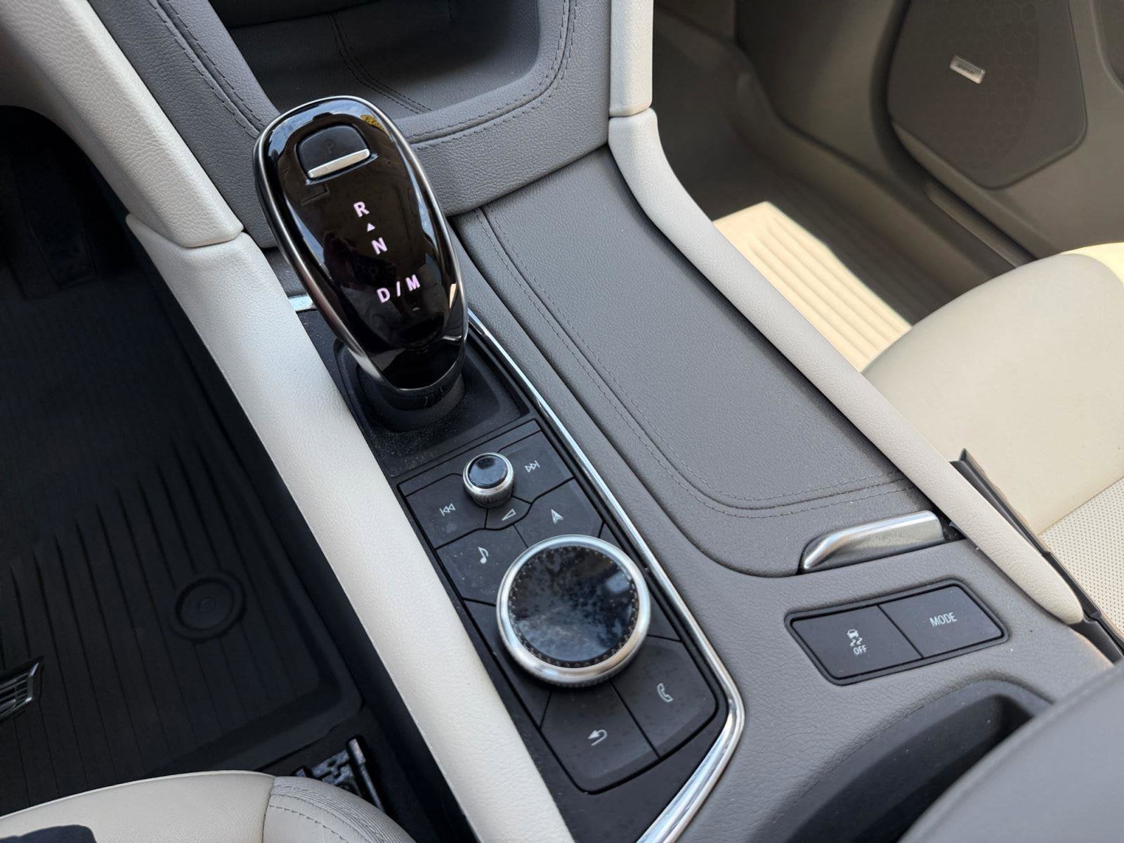 2023 Cadillac XT5 Base