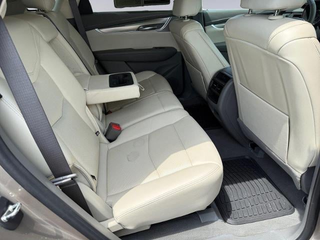 2023 Cadillac XT5 AWD 4dr Premium Luxury