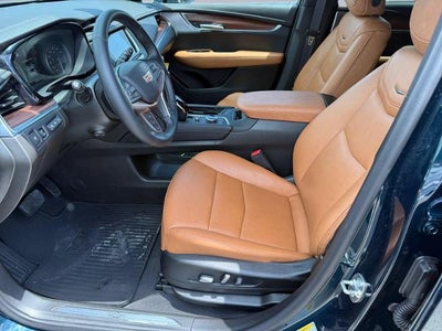 2026 Cadillac XT5 Premium Luxury