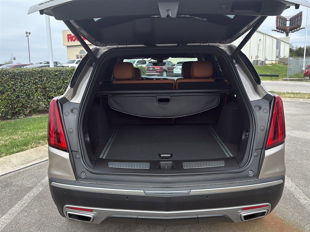 2023 Cadillac XT5 Base