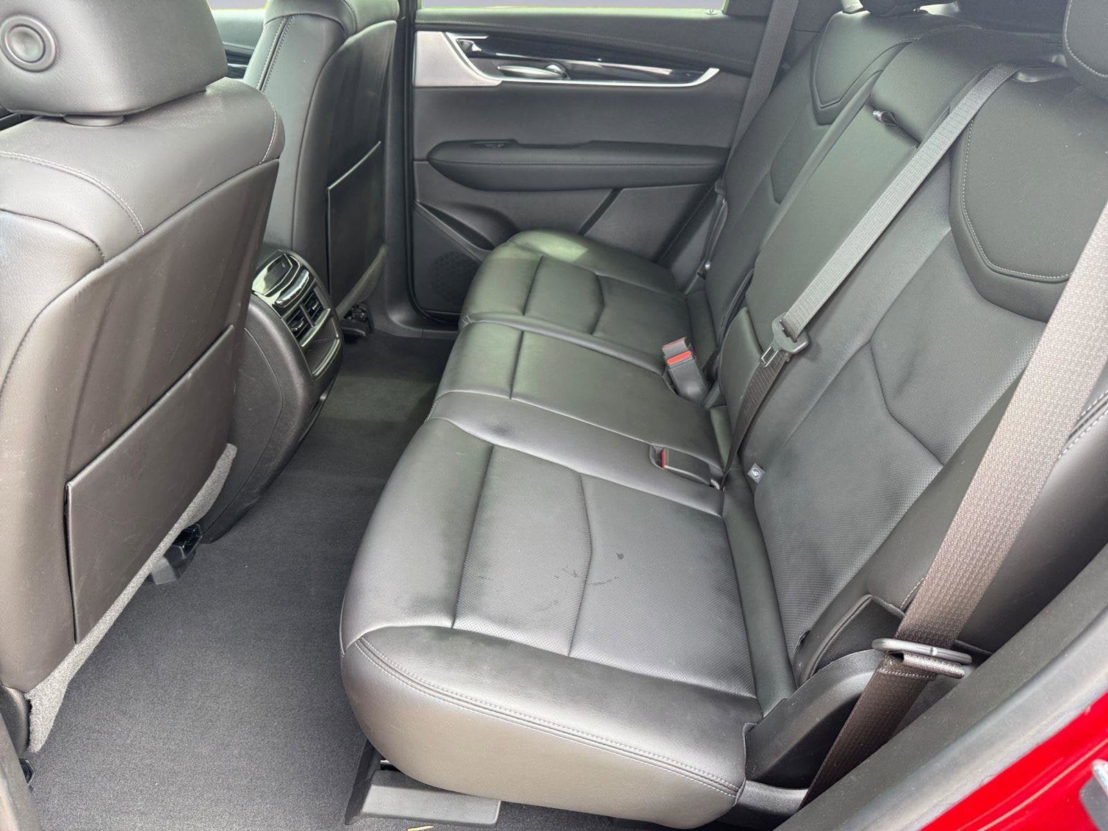 2023 Cadillac XT5 Base