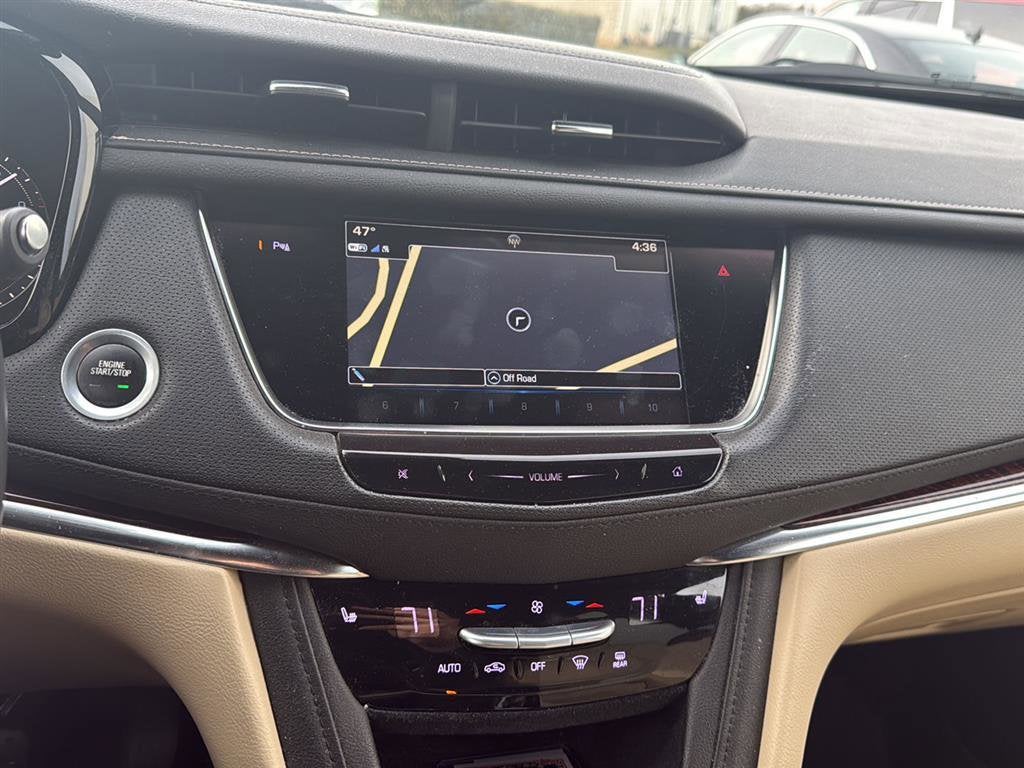 2018 Cadillac XT5 Base