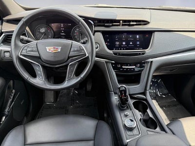 2022 Cadillac XT5 AWD Premium Luxury