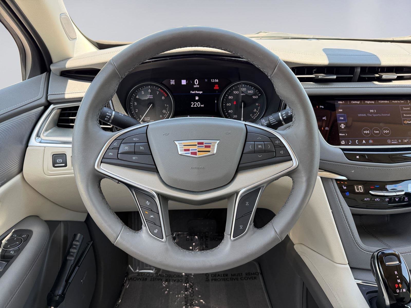 2023 Cadillac XT5 Base