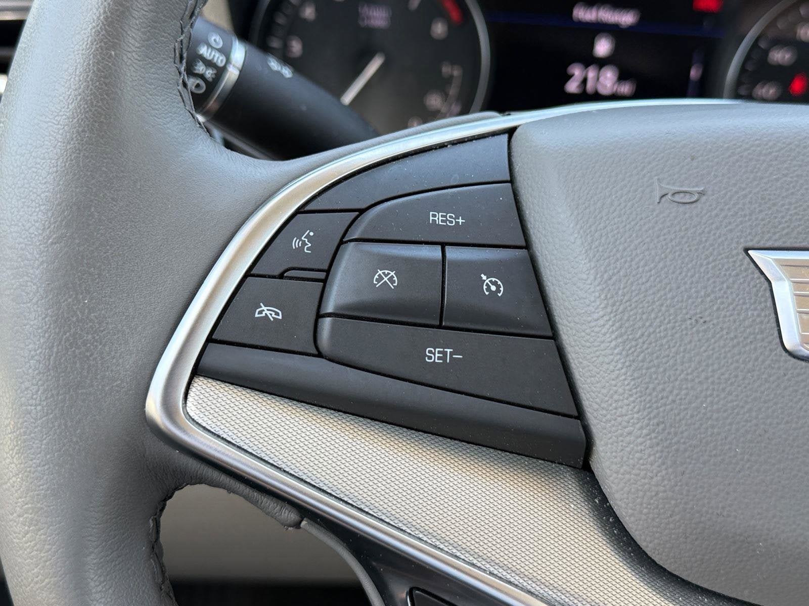 2023 Cadillac XT5 Base