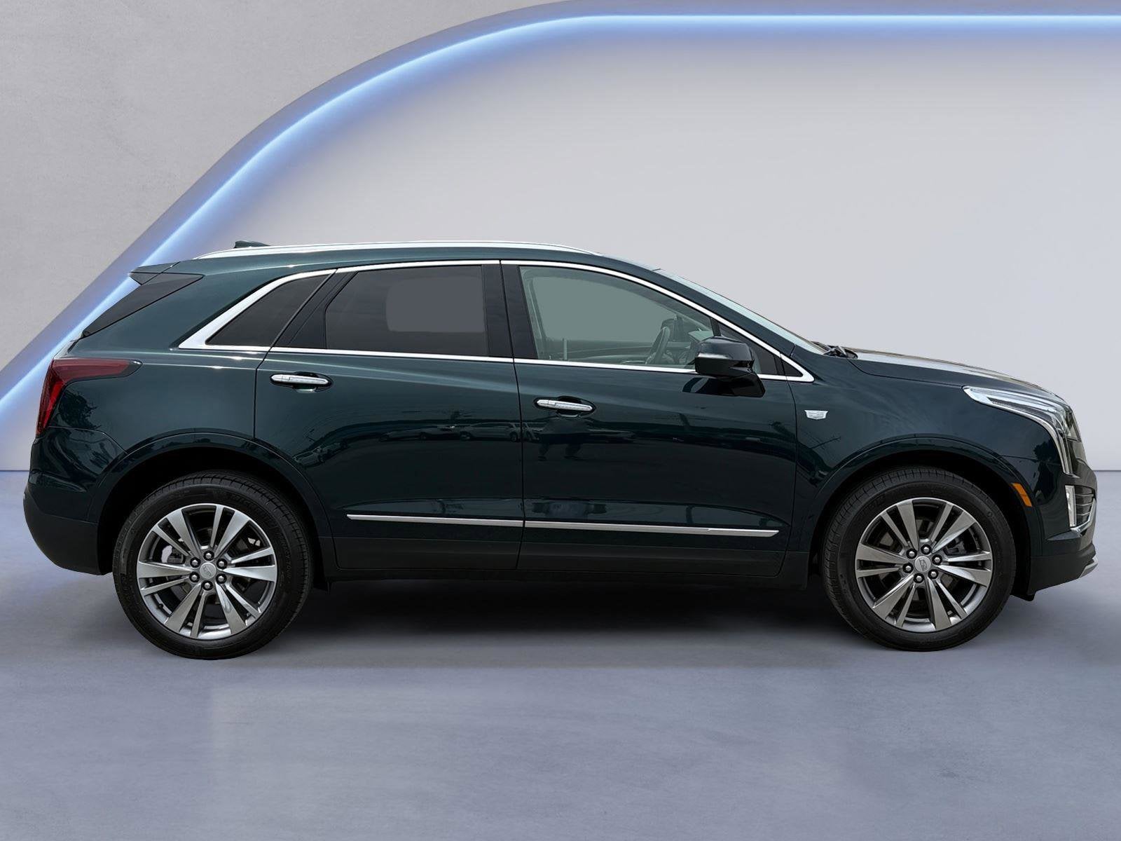 2024 Cadillac XT5 Base