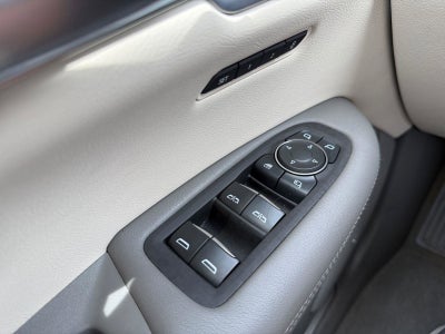 2024 Cadillac XT5 Base