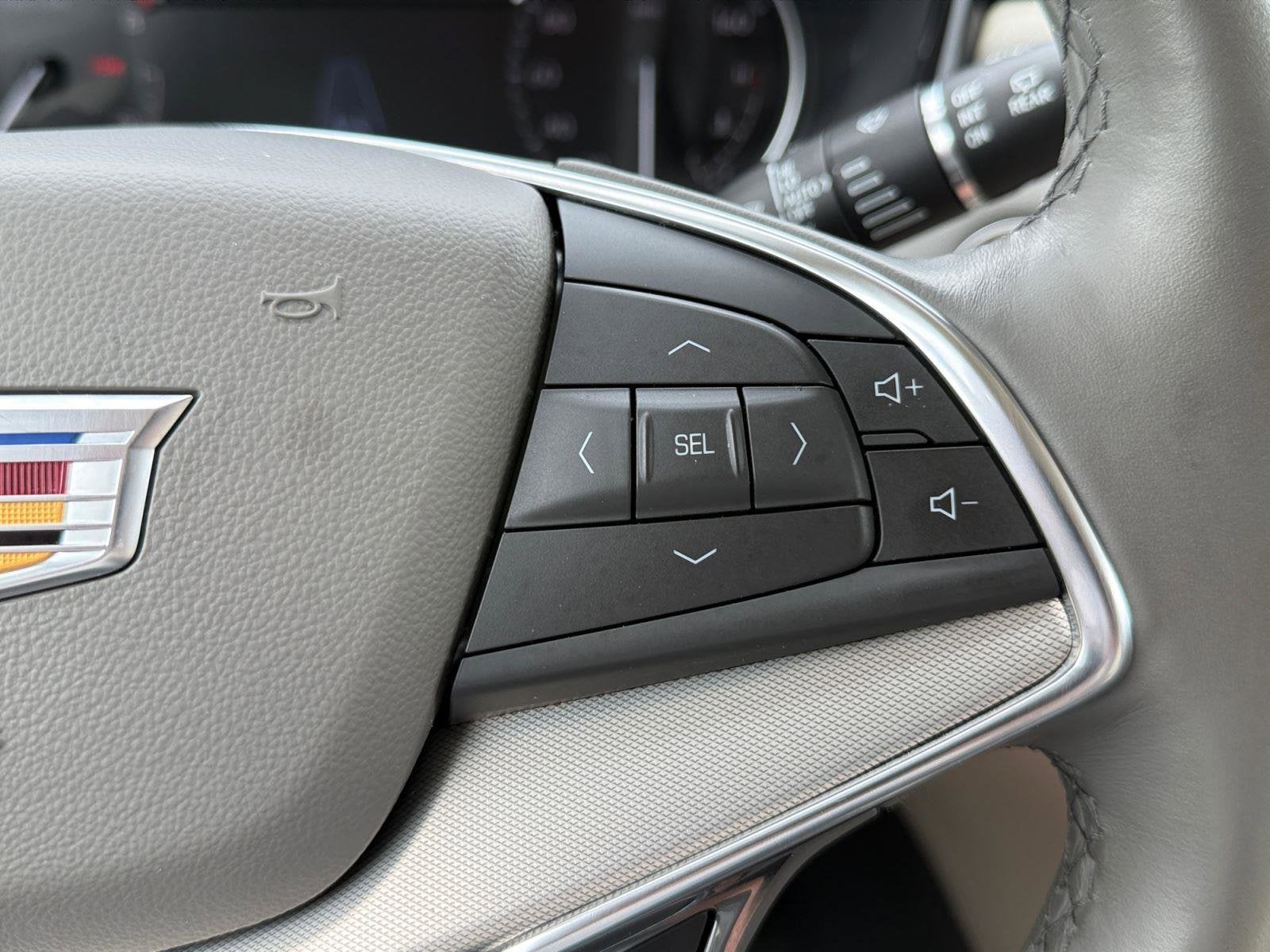 2024 Cadillac XT5 Base
