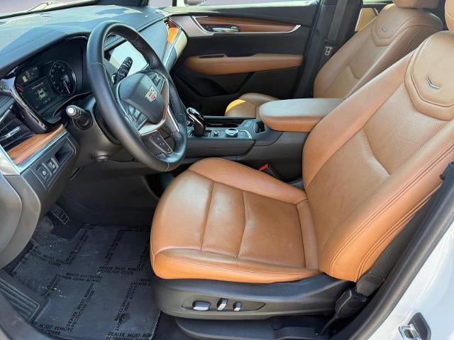 2021 Cadillac XT5 AWD 4dr Premium Luxury