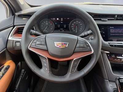 2026 Cadillac XT5 Premium Luxury