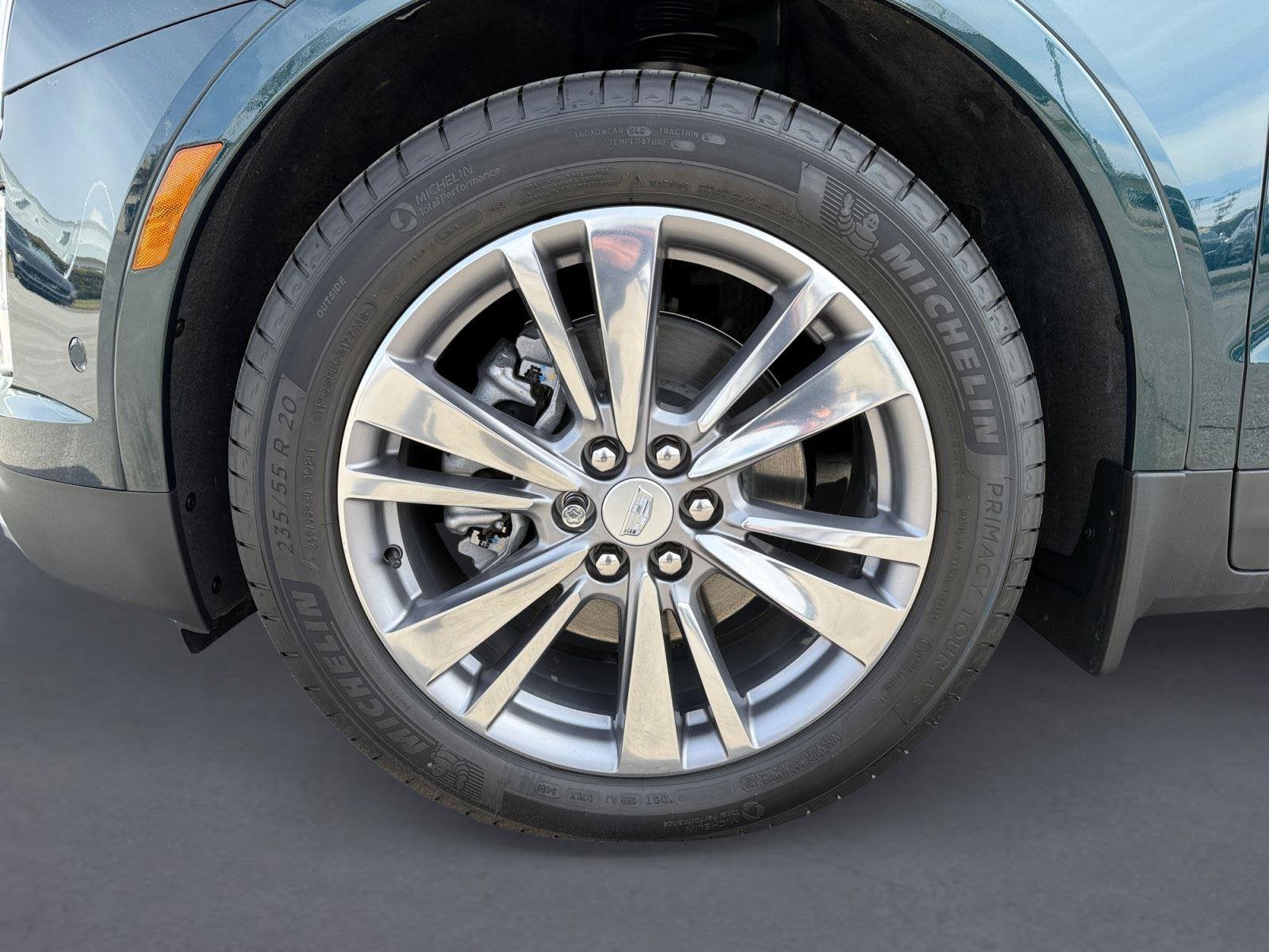 2026 Cadillac XT5 Premium Luxury