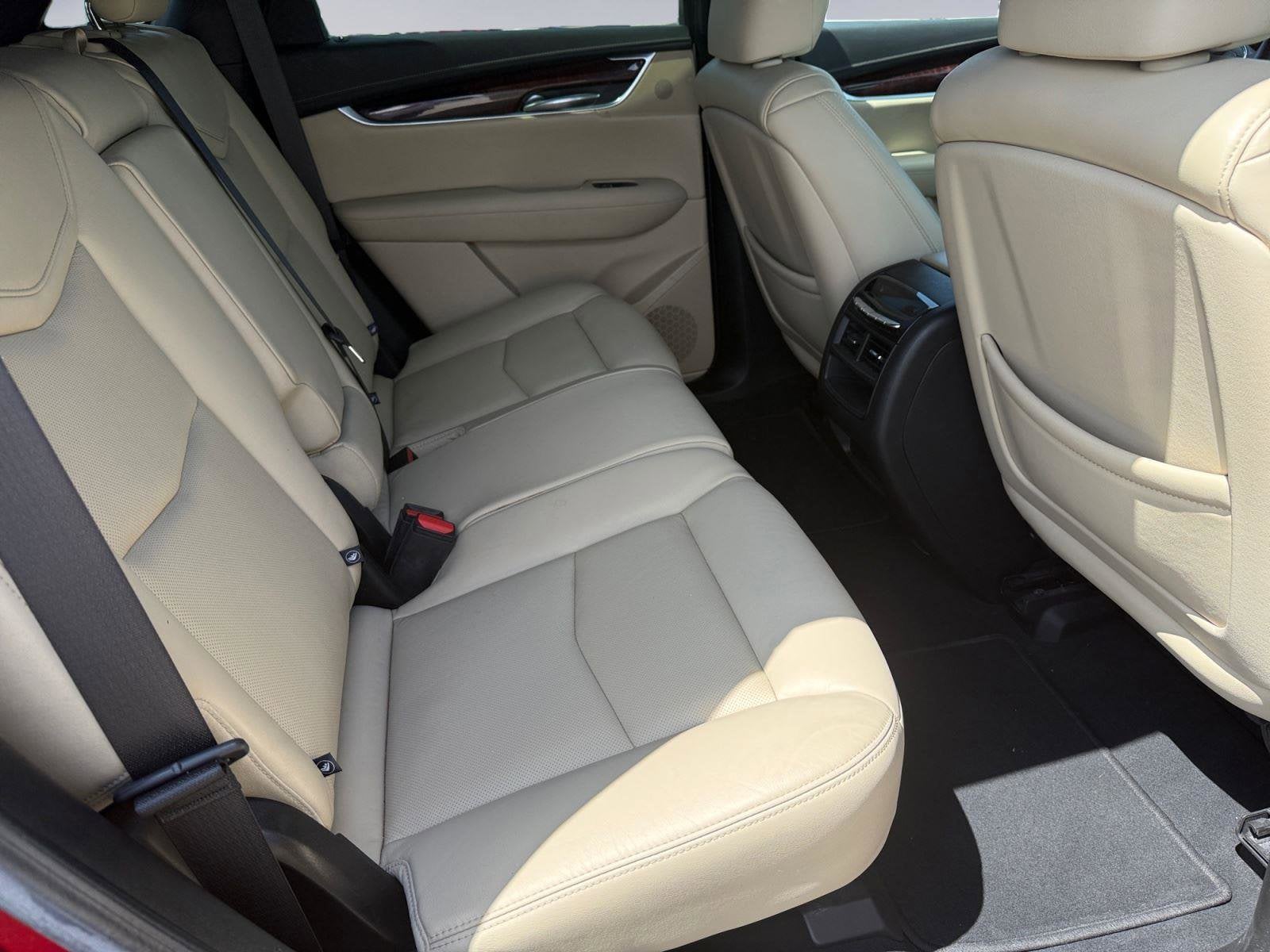 2018 Cadillac XT5 Base