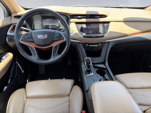 2017 Cadillac XT5 AWD 4dr Platinum