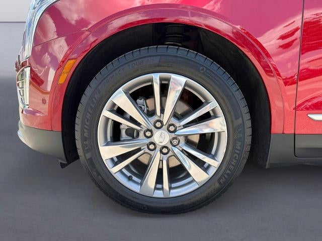 2022 Cadillac XT5 AWD 4dr Premium Luxury