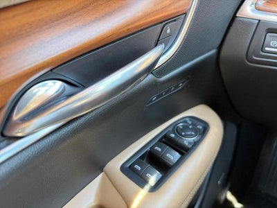 2018 Cadillac XT5 AWD 4dr Platinum