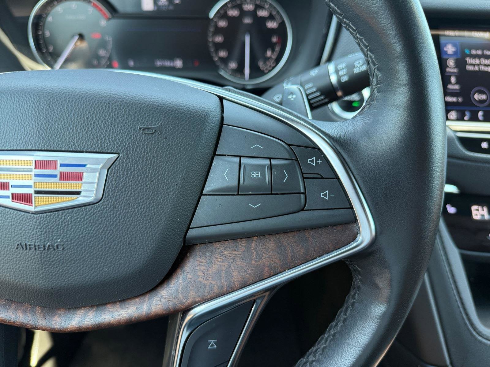 2023 Cadillac XT5 Base