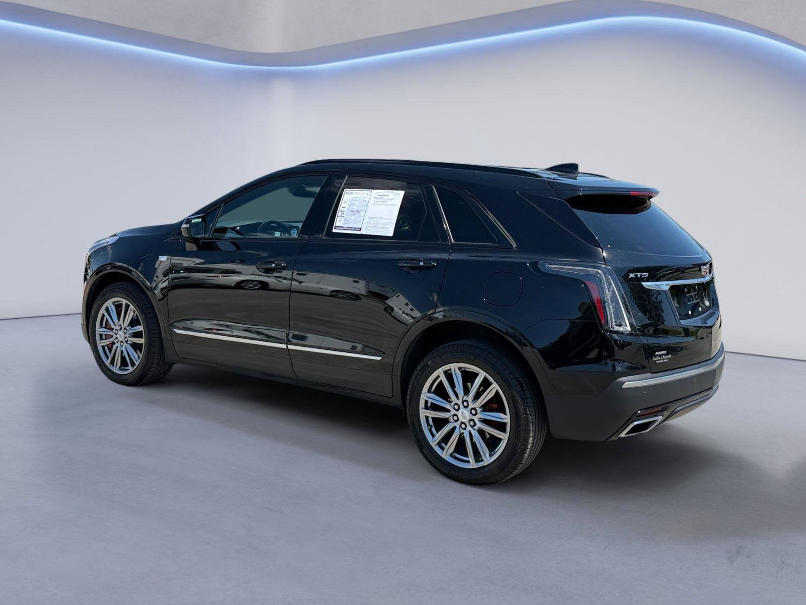 2023 Cadillac XT5 Base