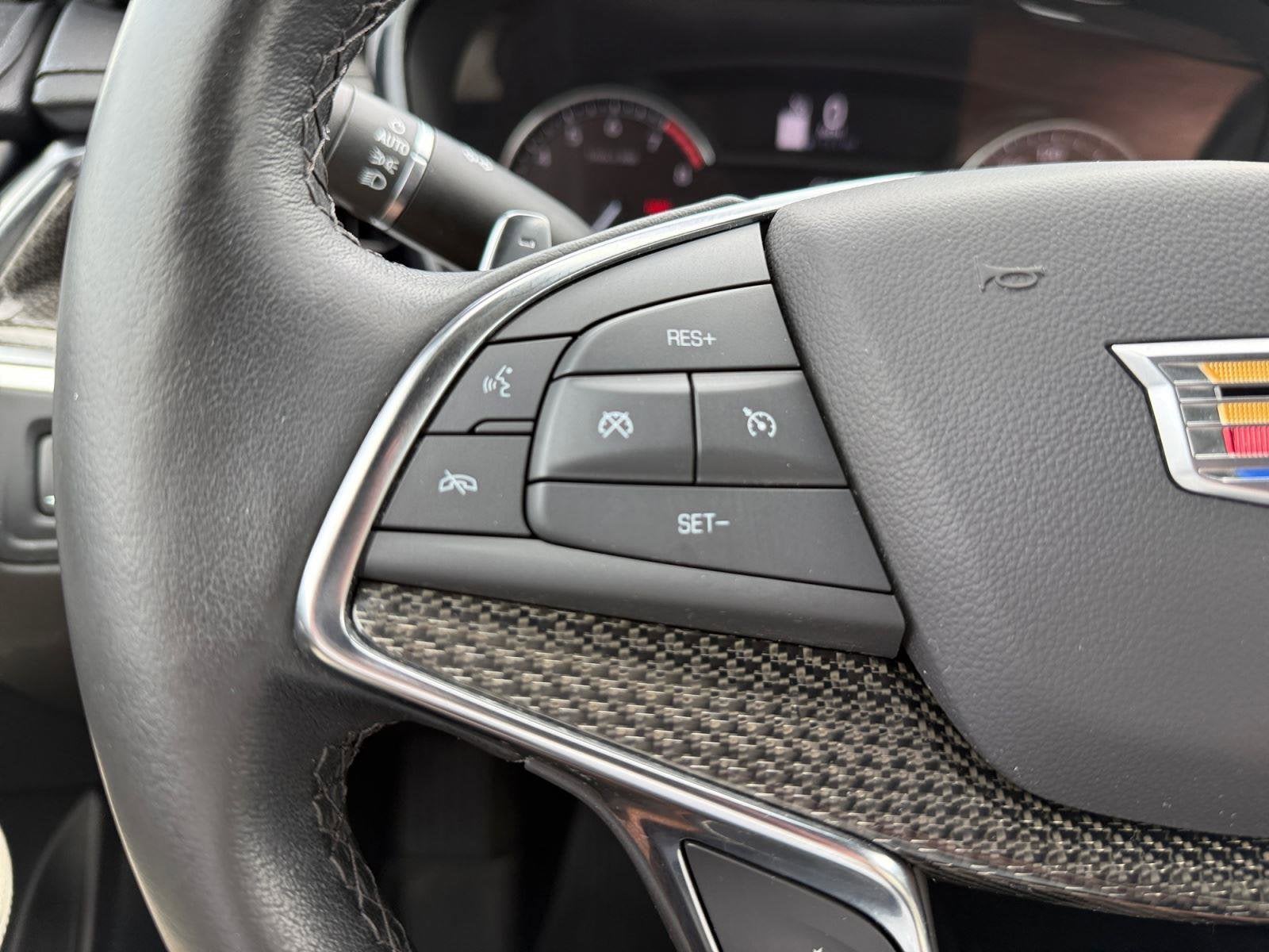 2023 Cadillac XT5 Base