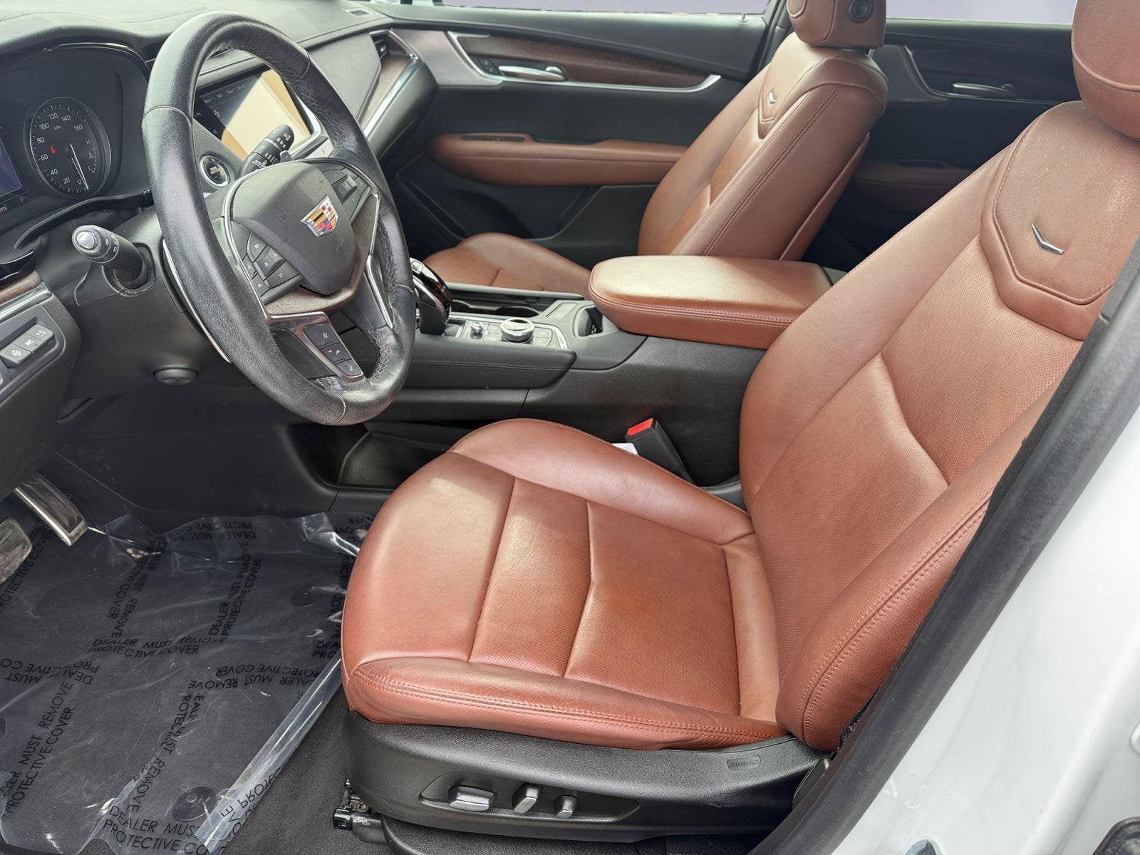 2023 Cadillac XT5 Base