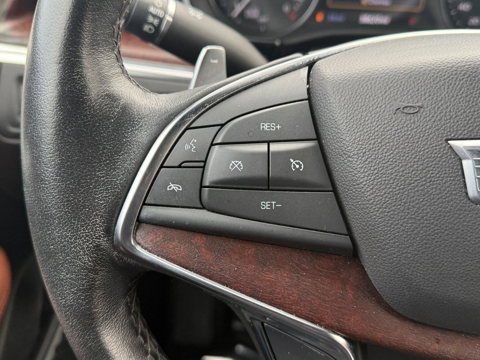 2023 Cadillac XT5 Base