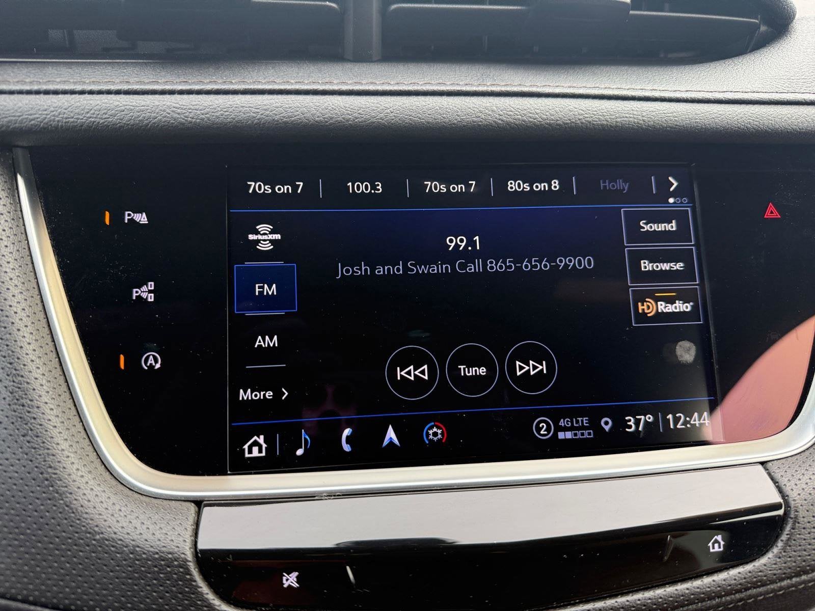 2023 Cadillac XT5 Base