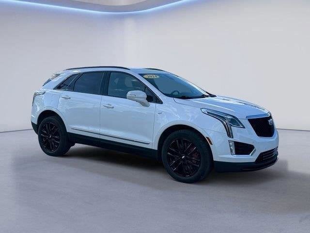 2024 Cadillac XT5 Base