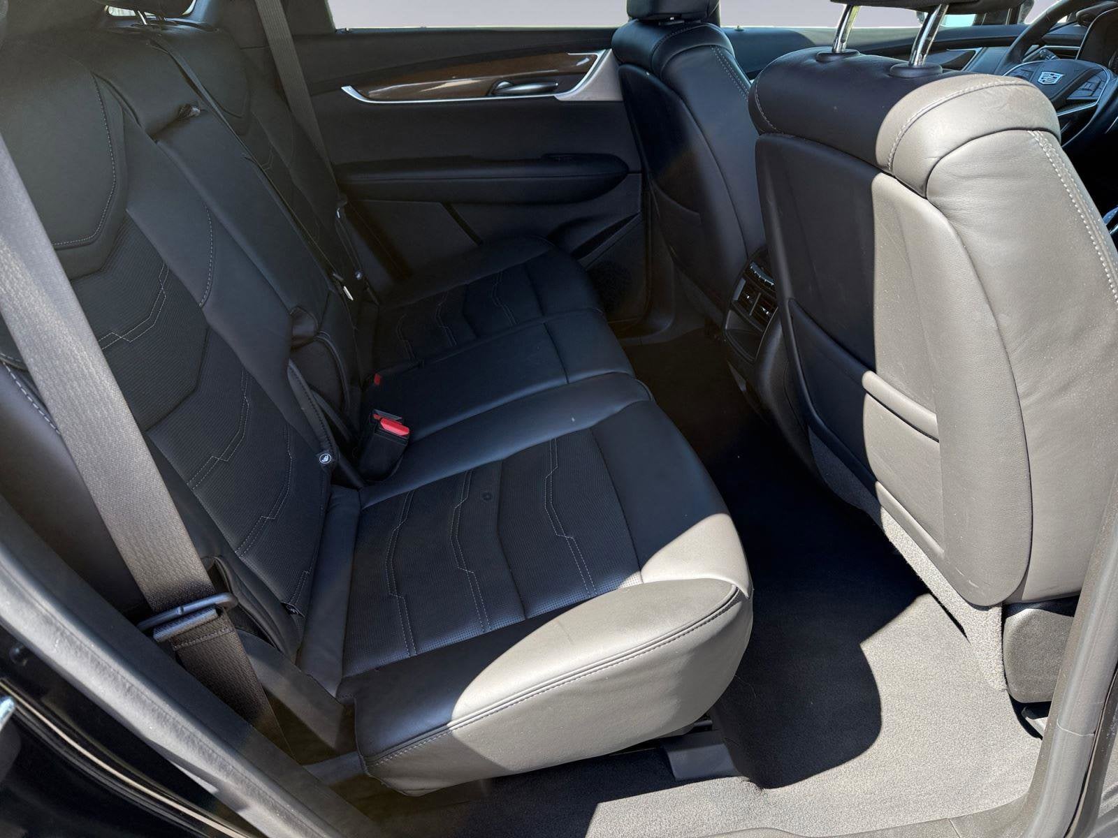 2023 Cadillac XT5 Base