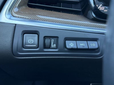 2023 Cadillac XT5 Base