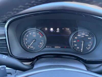 2023 Cadillac XT5 Base