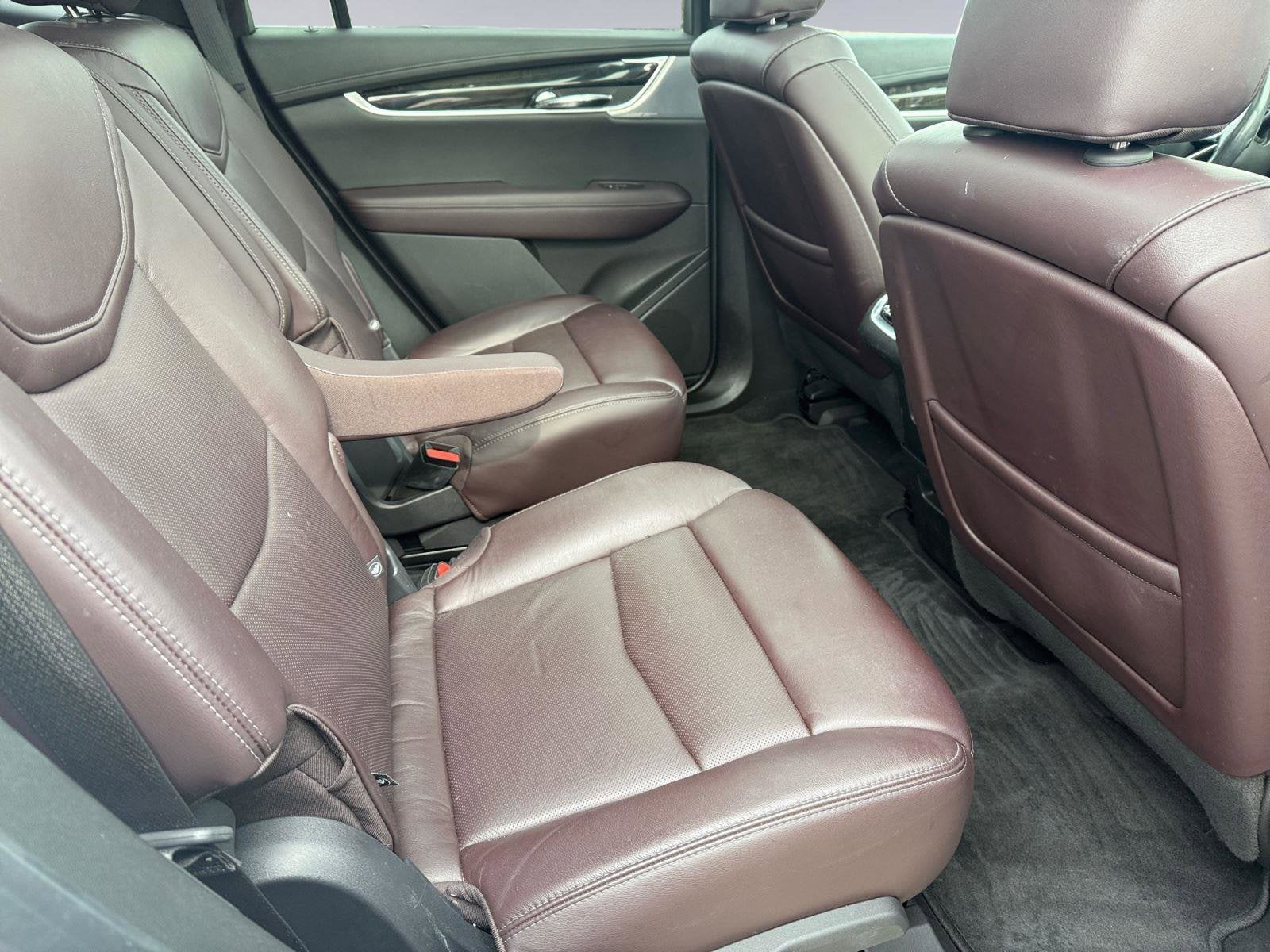 2020 Cadillac XT6 Base