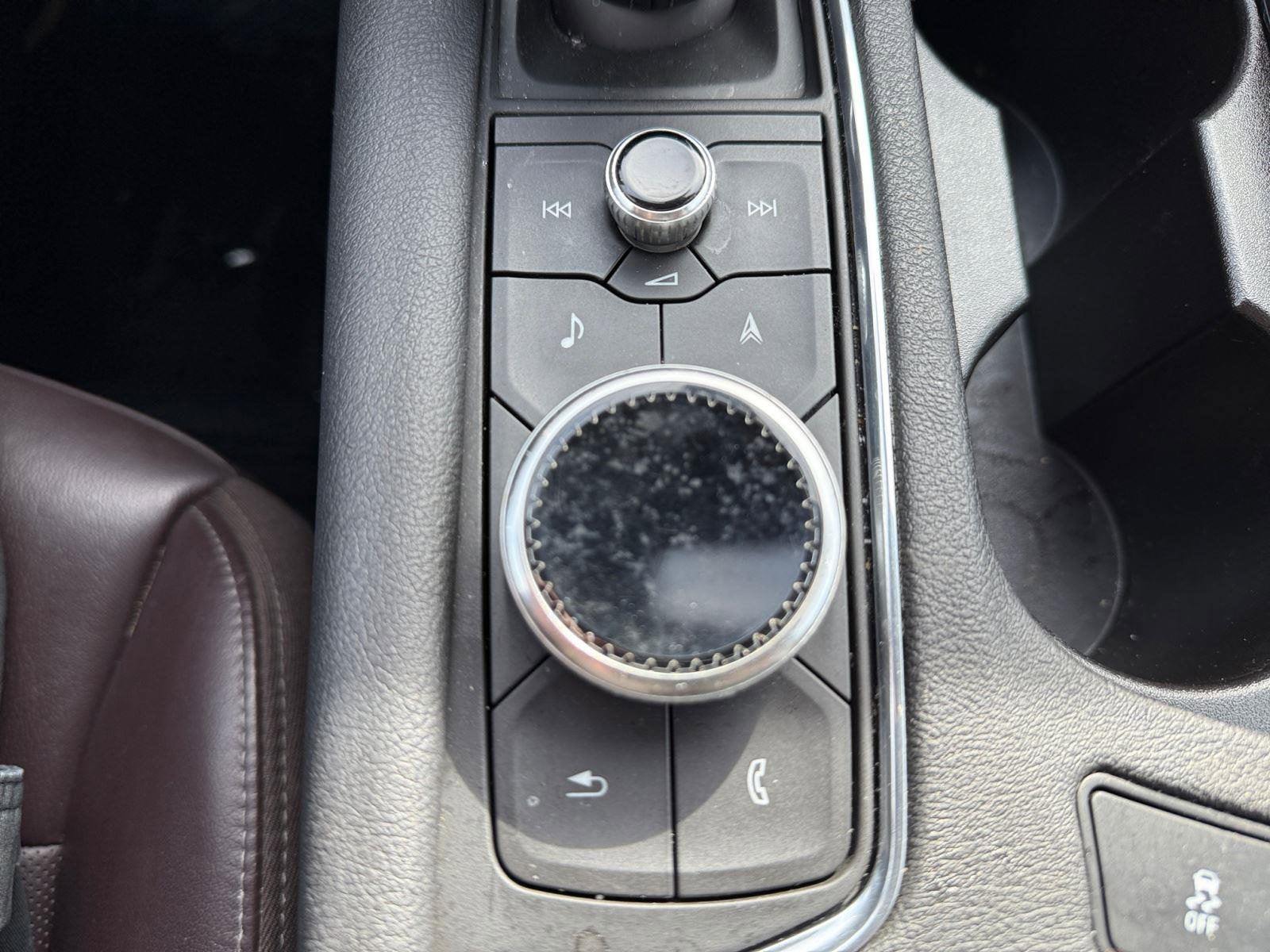 2021 Cadillac XT6 Base