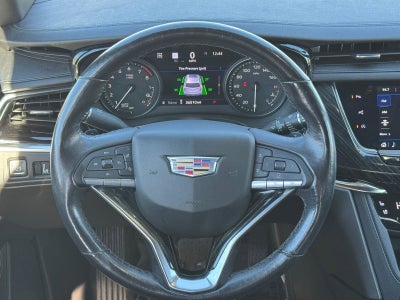 2022 Cadillac XT6 Base