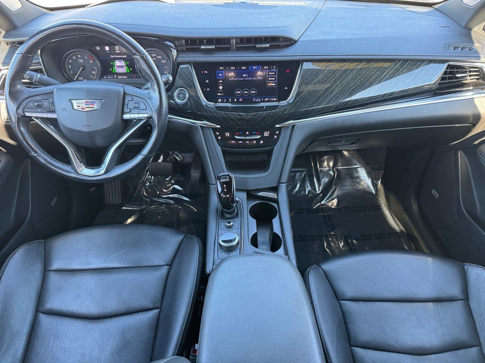 2022 Cadillac XT6 Base