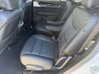 2024 Cadillac XT6 Base