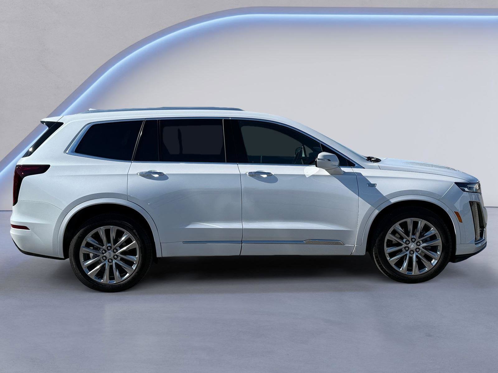 2024 Cadillac XT6 Base