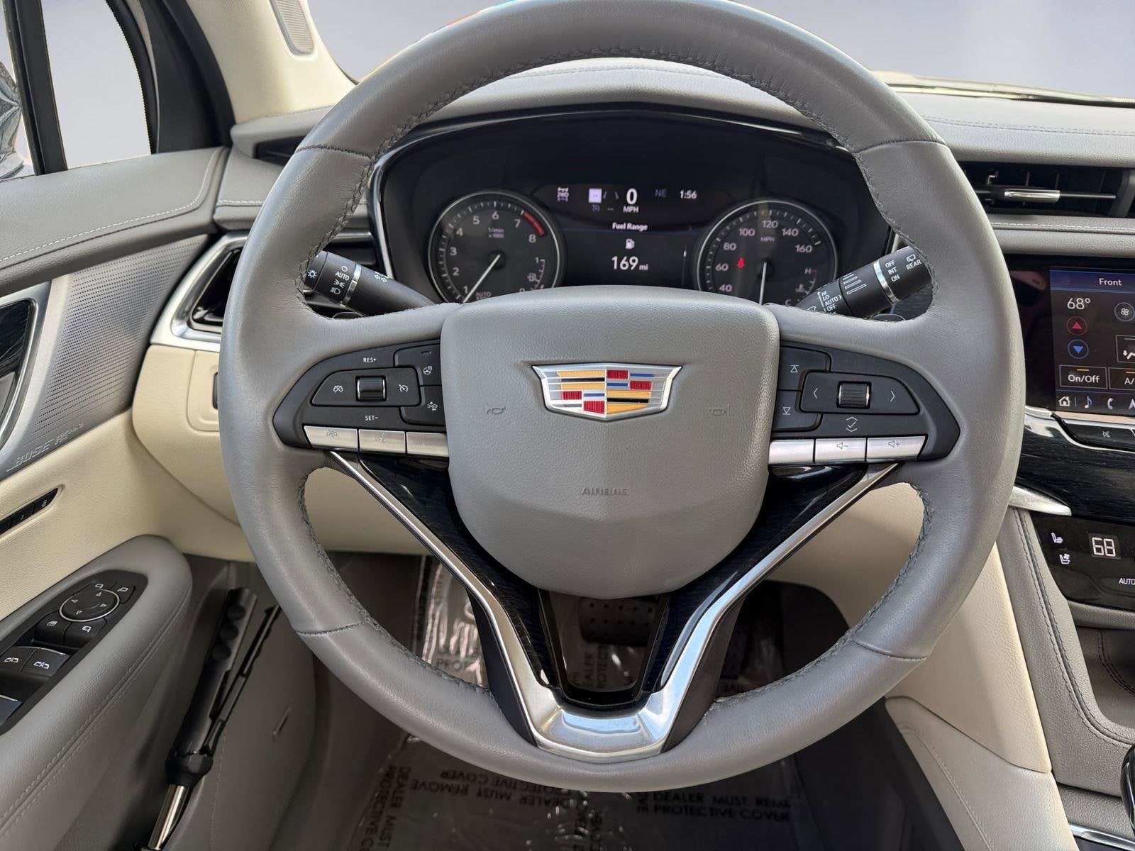 2024 Cadillac XT6 Base