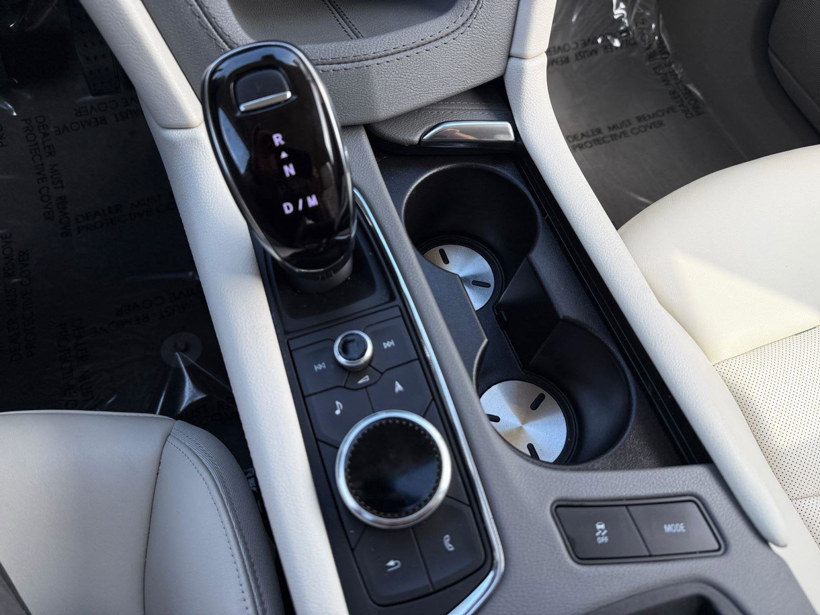 2024 Cadillac XT6 Base