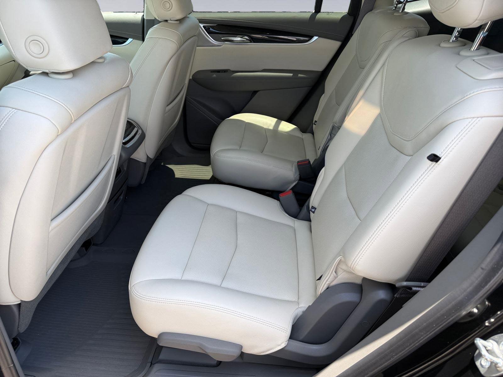 2024 Cadillac XT6 AWD 4dr Premium Luxury