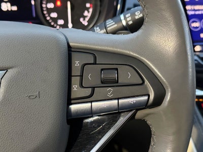 2024 Cadillac XT6 Base