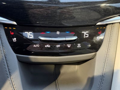 2024 Cadillac XT6 Base