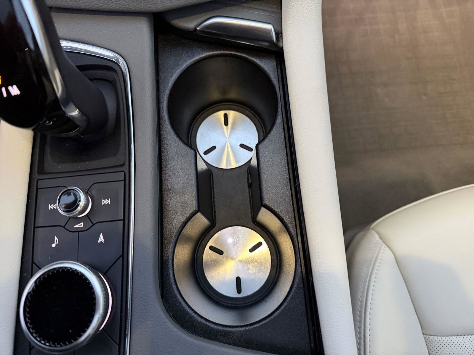 2024 Cadillac XT6 Base