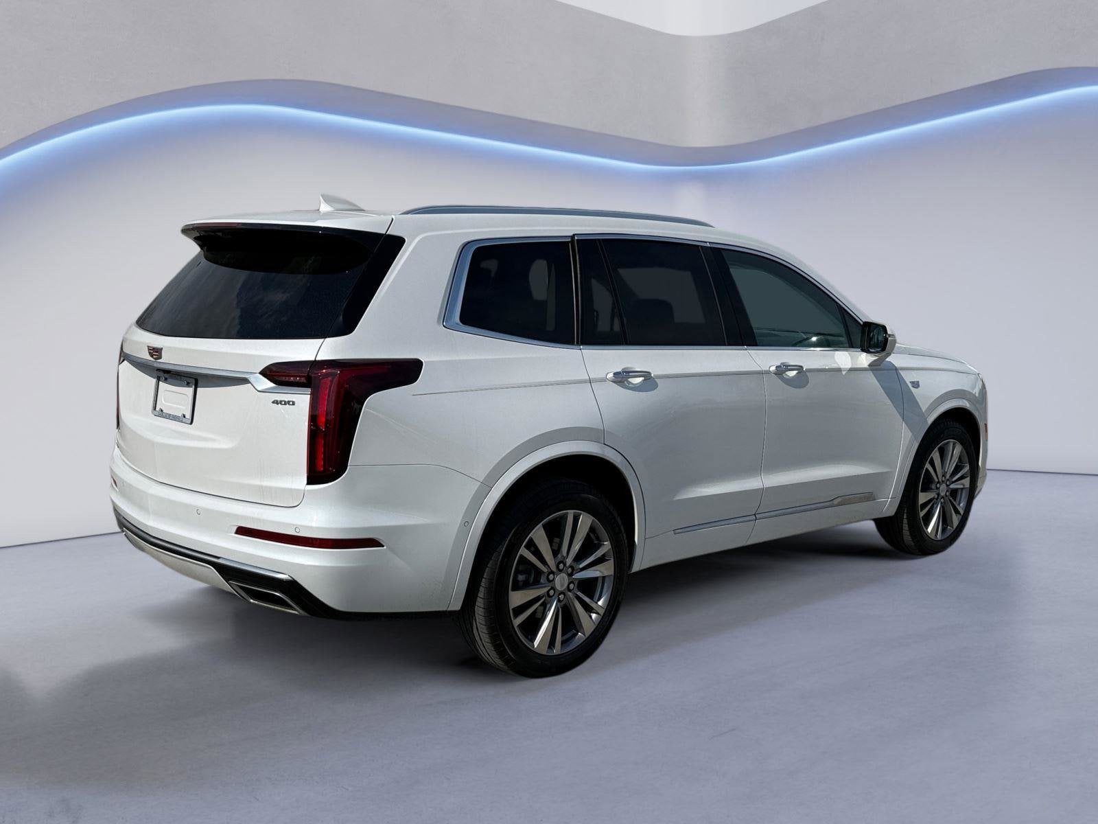 2024 Cadillac XT6 Base