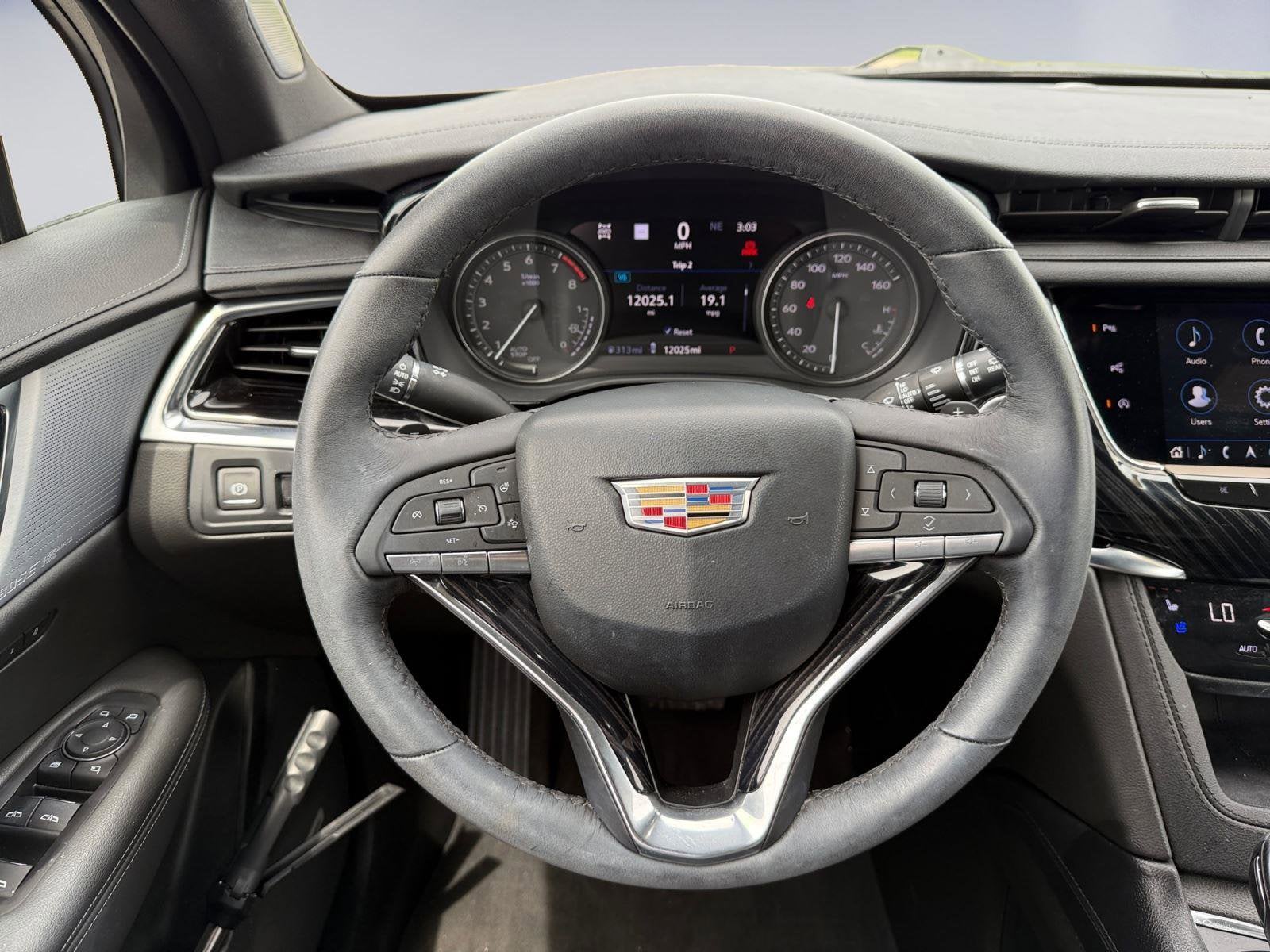 2024 Cadillac XT6 Base